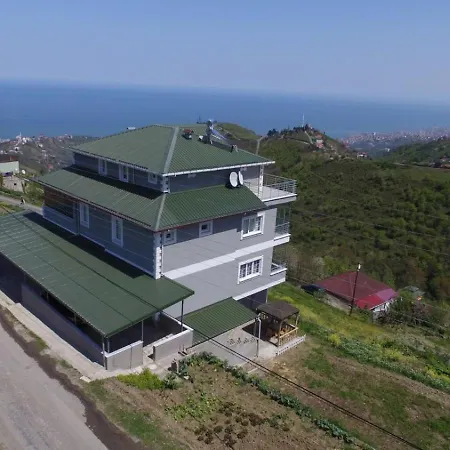 Sea View In Akcabat Деревянный коттедж